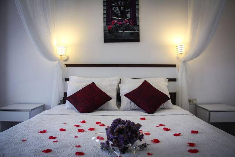 Lavinya Otel Bozcaada Esterno foto